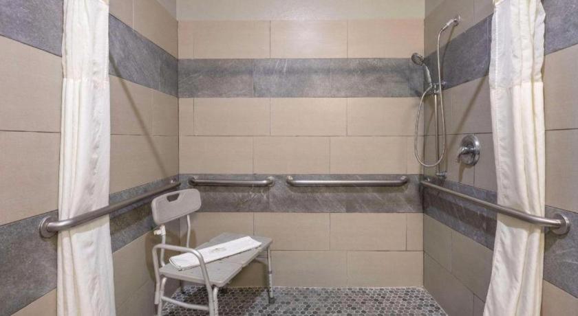 Quality Inn & Suites Arbor Ngoại thất bức ảnh